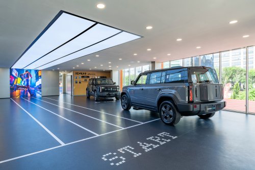 iCaur Damansara by Carramax Luxe opens – brand’s seventh dealership is new flagship outlet in Malaysia