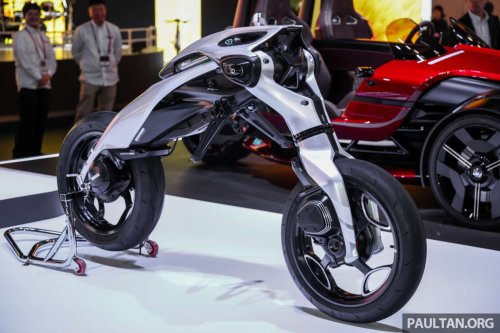 Yamaha unveils prototype alternate fuel vehicles and EVs at 2025 Japan Mobility Show in Tokyo