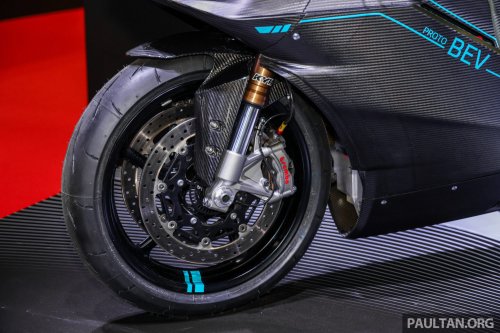 Yamaha unveils prototype alternate fuel vehicles and EVs at 2025 Japan Mobility Show in Tokyo