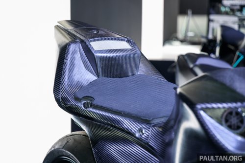 Yamaha unveils prototype alternate fuel vehicles and EVs at 2025 Japan Mobility Show in Tokyo