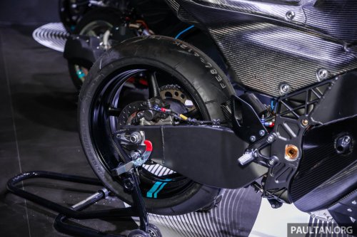 Yamaha unveils prototype alternate fuel vehicles and EVs at 2025 Japan Mobility Show in Tokyo