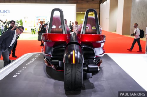 Yamaha unveils prototype alternate fuel vehicles and EVs at 2025 Japan Mobility Show in Tokyo