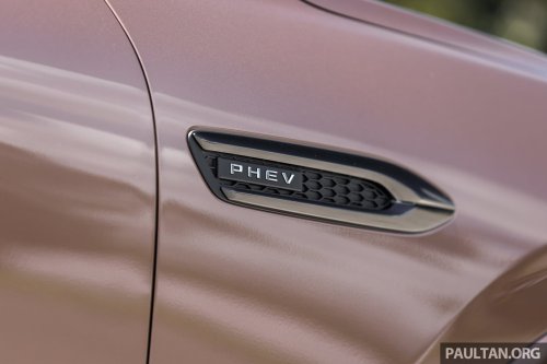 Mazda CX-80 2.5G PHEV AWD in Malaysia – three-row SUV, captain seats, 65 km NEDC EV range; RM297k