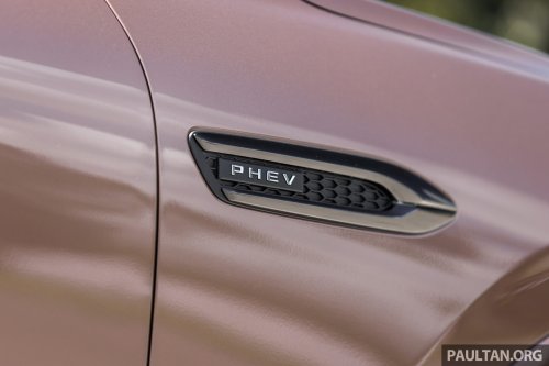 Mazda CX-80 2.5G PHEV AWD in Malaysia – three-row SUV, captain seats, 65 km NEDC EV range; RM297k