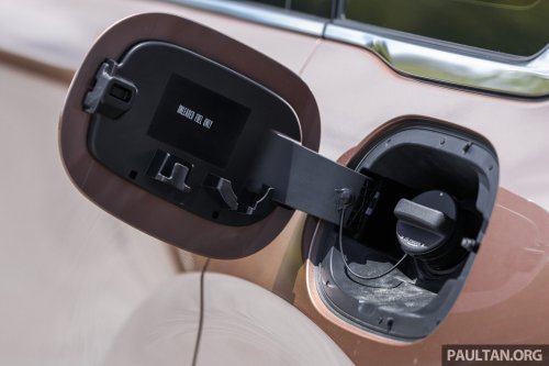 Mazda CX-80 2.5G PHEV AWD in Malaysia – three-row SUV, captain seats, 65 km NEDC EV range; RM297k