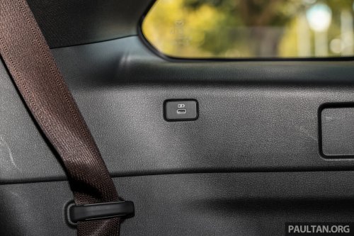 Mazda CX-80 2.5G PHEV AWD in Malaysia – three-row SUV, captain seats, 65 km NEDC EV range; RM297k