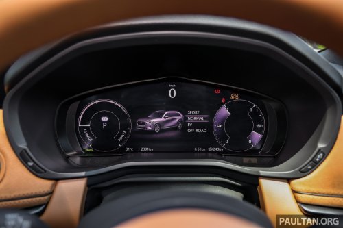 Mazda CX-80 2.5G PHEV AWD in Malaysia – three-row SUV, captain seats, 65 km NEDC EV range; RM297k