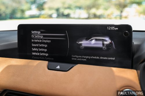 Mazda CX-80 2.5G PHEV AWD in Malaysia – three-row SUV, captain seats, 65 km NEDC EV range; RM297k