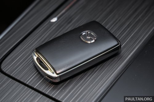 Mazda CX-80 2.5G PHEV AWD in Malaysia – three-row SUV, captain seats, 65 km NEDC EV range; RM297k