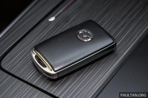 Mazda CX-80 2.5G PHEV AWD in Malaysia – three-row SUV, captain seats, 65 km NEDC EV range; RM297k