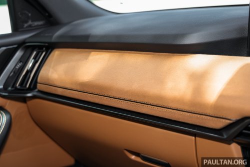 Mazda CX-80 2.5G PHEV AWD in Malaysia – three-row SUV, captain seats, 65 km NEDC EV range; RM297k