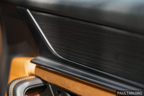 Mazda CX-80 2.5G PHEV AWD in Malaysia – three-row SUV, captain seats, 65 km NEDC EV range; RM297k