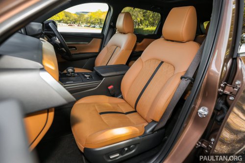 Mazda CX-80 2.5G PHEV AWD in Malaysia – three-row SUV, captain seats, 65 km NEDC EV range; RM297k