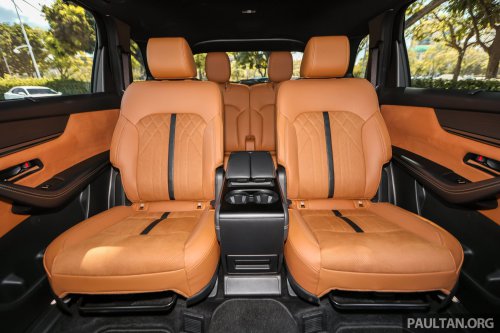 Mazda CX-80 2.5G PHEV AWD in Malaysia – three-row SUV, captain seats, 65 km NEDC EV range; RM297k