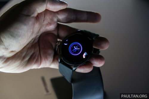 Perodua P-Go smartwatch – 1.43″ AMOLED; HR, sleep, blood pressure/O2 monitor; works as car key, RM950