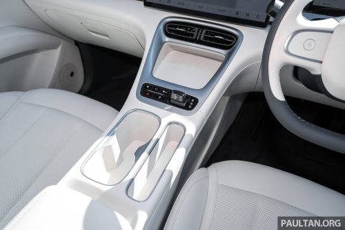 Proton eMas 5 fully revealed – first photos of body colour, RM60k to RM80k est, price reveal Oct 30