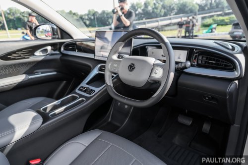 Proton eMas 5 spec-by-spec comparo – RM57k for 79 PS, 225 km Prime; RM70k for 116 PS, 325 km Premium