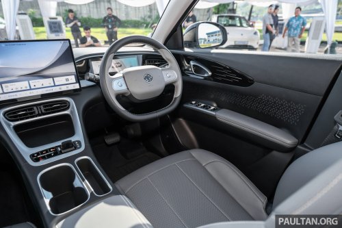 Geely EX2 in Thailand – Proton eMas 5, but with larger battery as standard, power seat, tonneau cover