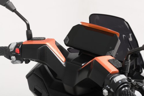 2025 WMoto Nexy+180 scooter in Malaysia, RM8,988