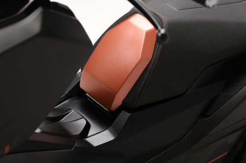2025 WMoto Nexy+180 scooter in Malaysia, RM8,988