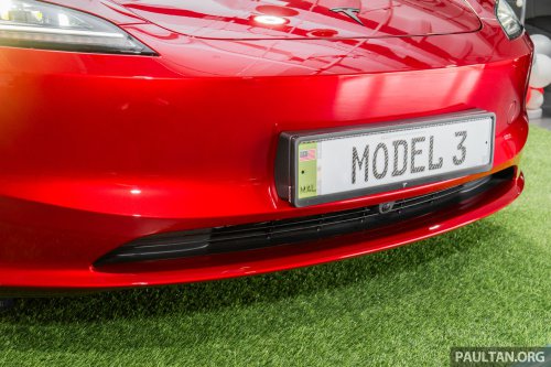 2026 Tesla Model 3 Long Range RWD in Malaysia – 750 km WLTP, indicator stalk, black badges, RM185k