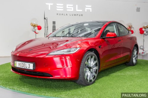 Tesla, RWD, 2026 Tesla Model 3 Long Range RWD in Malaysia – 750 km WLTP, indicator stalk, black badges, RM185k