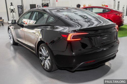 2026 Tesla Model 3 Long Range RWD in Malaysia – 750 km WLTP, indicator stalk, black badges, RM185k