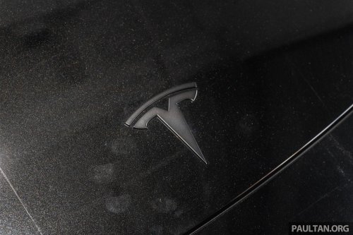2026 Tesla Model 3 Long Range RWD in Malaysia – 750 km WLTP, indicator stalk, black badges, RM185k
