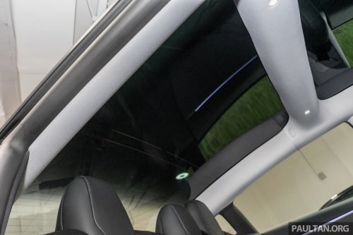 2026 Tesla Model 3 Long Range RWD in Malaysia – 750 km WLTP, indicator stalk, black badges, RM185k