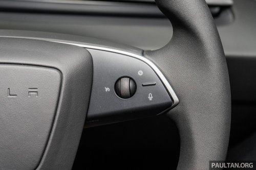 2026 Tesla Model 3 Long Range RWD in Malaysia – 750 km WLTP, indicator stalk, black badges, RM185k