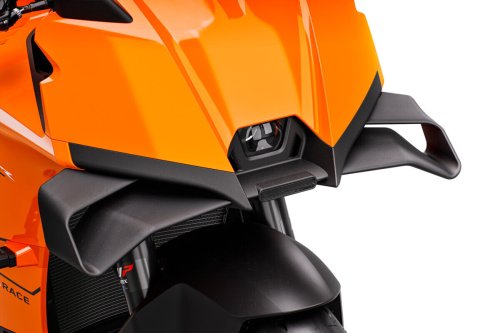 2026 KTM 990 RC R enters supersports bike market