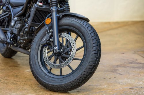 2026 Honda Rebel 300 now comes with E-clutch