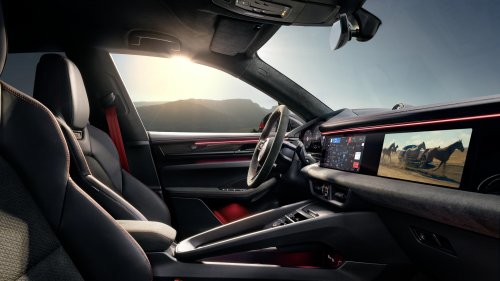 2026 Porsche Macan GTS – first EV version, 571 PS, 0-100 km/h 3.8 secs, 586 km WLTP, sports-tuned chassis