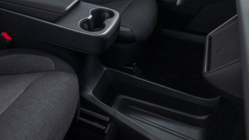 2026 Tesla Model Y AWD revealed – base model drops Standard name; 0-100 km/h 4.8 secs, 473 km range