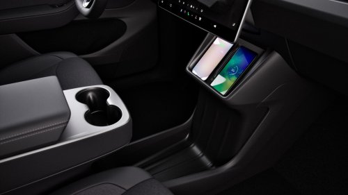 2026 Tesla Model Y AWD revealed – base model drops Standard name; 0-100 km/h 4.8 secs, 473 km range