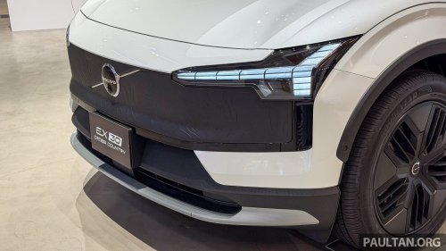 Volvo EX30 Cross Country – off-road styled electric crossover coming to Malaysia in early 2026