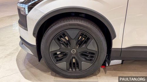 Volvo EX30 Cross Country – off-road styled electric crossover coming to Malaysia in early 2026