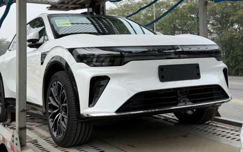 Zeekr 7X facelift to gain new bumpers, tailgate, 900-volt architecture – up to 1,320 kW DC fast charging?