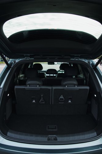 BYD Sealion 8 launched in China, Brazil – PHEV, EV versions available; Australia soon, Malaysia when?