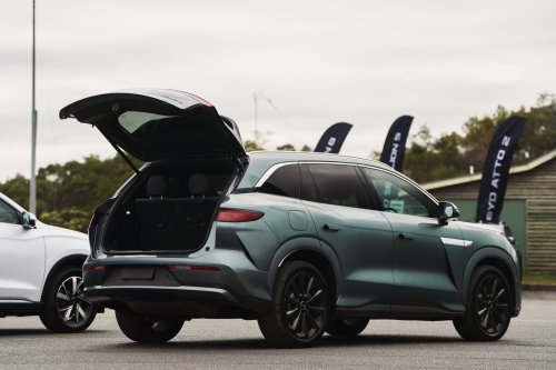 BYD Sealion 8 launched in China, Brazil – PHEV, EV versions available; Australia soon, Malaysia when?