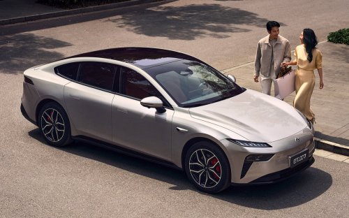 Dongfeng Yipai 007 spotted in Malaysia – EV sedan with up to 650 km CLTC range, 544 PS; launch soon?