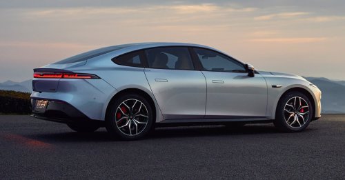 Dongfeng Yipai 007 spotted in Malaysia – EV sedan with up to 650 km CLTC range, 544 PS; launch soon?