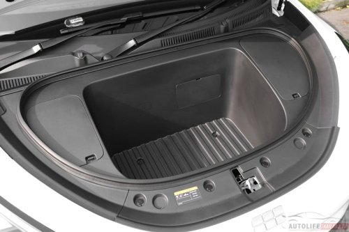 Geely EX2 in Thailand – Proton eMas 5, but with larger battery as standard, power seat, tonneau cover