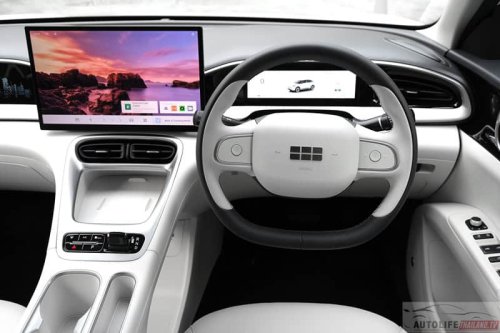 Geely EX2 priced at RM56k-66k in Indonesia – cheaper than Malaysia’s Proton eMas 5, bigger battery standard