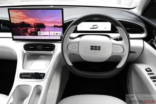 Geely EX2 priced at RM56k-66k in Indonesia – cheaper than Malaysia’s Proton eMas 5, bigger battery standard