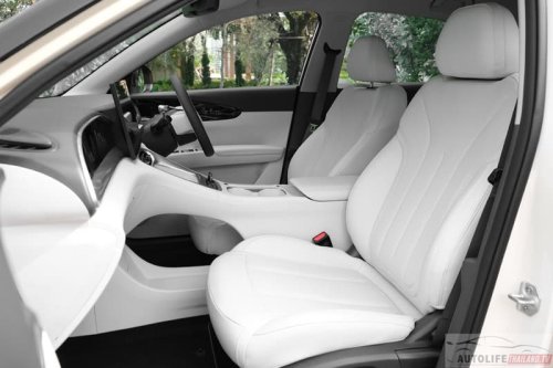 Geely EX2 in Thailand – Proton eMas 5, but with larger battery as standard, power seat, tonneau cover