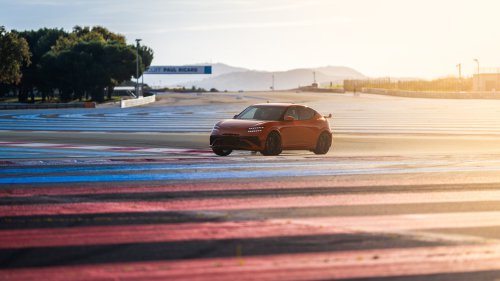 Genesis GV60 Magma – brand’s first production high-performance model; 650 hp/770 Nm, 0-200 km/h 10.9 s