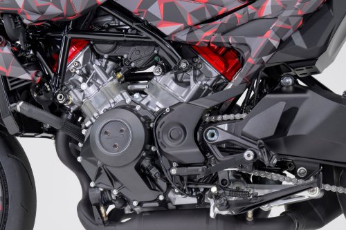 Honda shows V3R prototype at EICMA, 900 cc, V-three