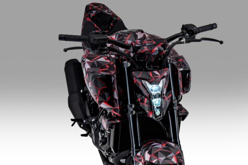 Honda shows V3R prototype at EICMA, 900 cc, V-three