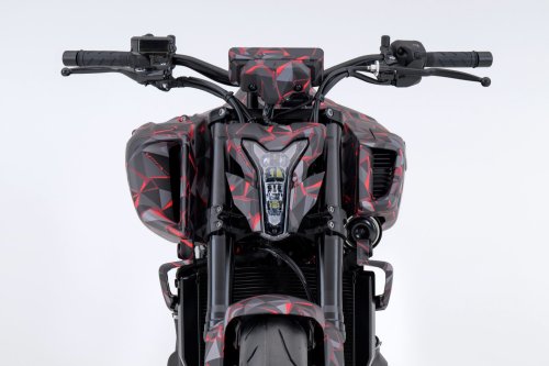 Honda shows V3R prototype at EICMA, 900 cc, V-three